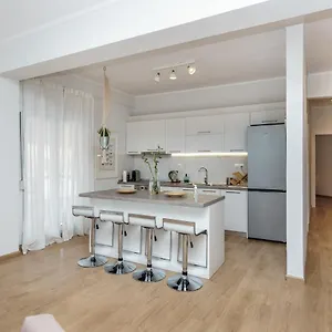 https://cataleya-colony-city-center.hotels-of-thessaloniki.com